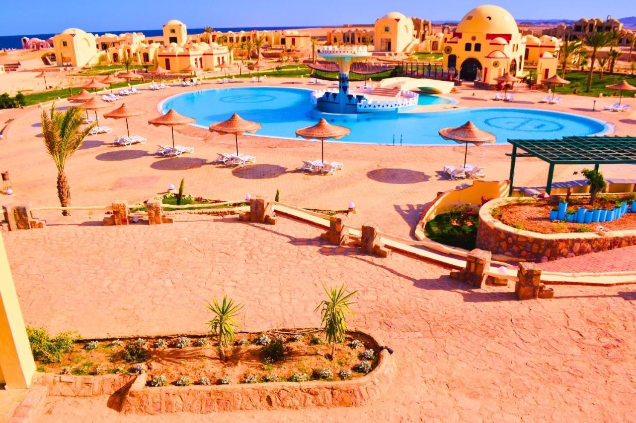 Hostmark Zabargad Beach Resort Abū Ghuşūn 外观 照片