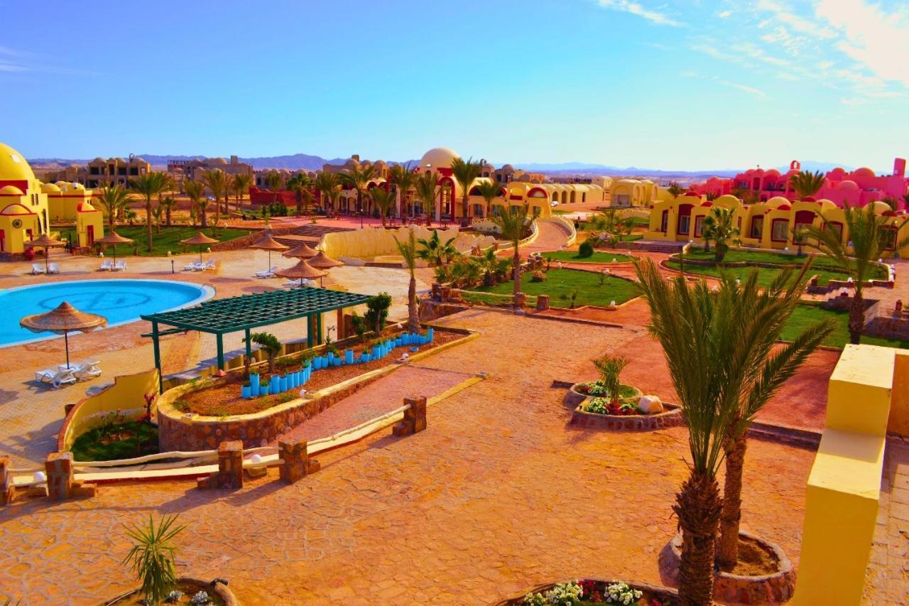Hostmark Zabargad Beach Resort Abū Ghuşūn 外观 照片