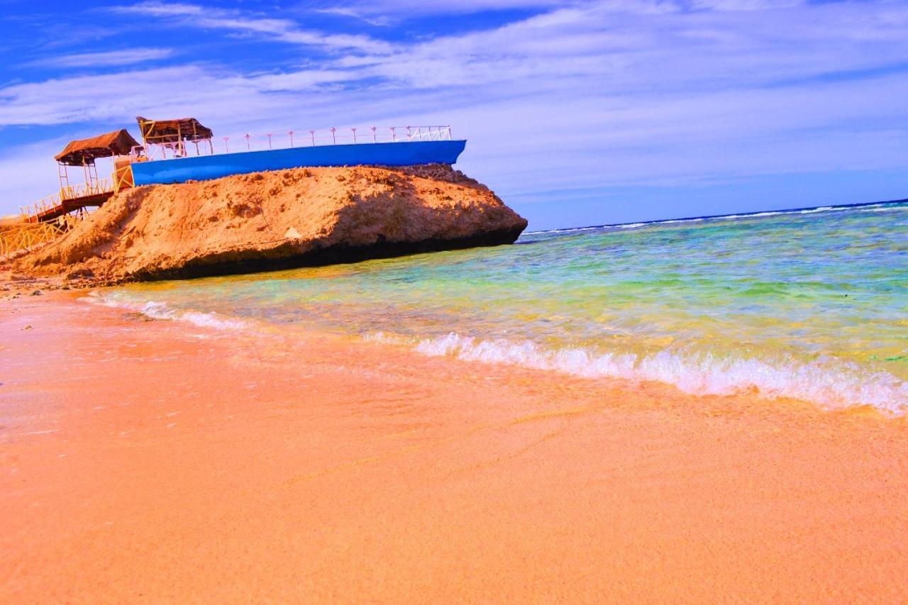 Hostmark Zabargad Beach Resort Abū Ghuşūn 外观 照片