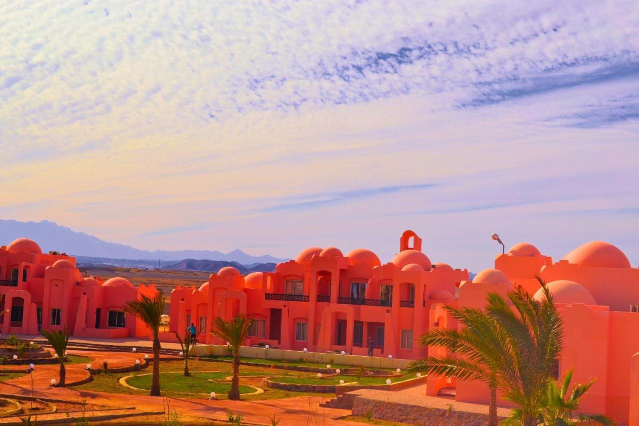 Hostmark Zabargad Beach Resort Abū Ghuşūn 外观 照片