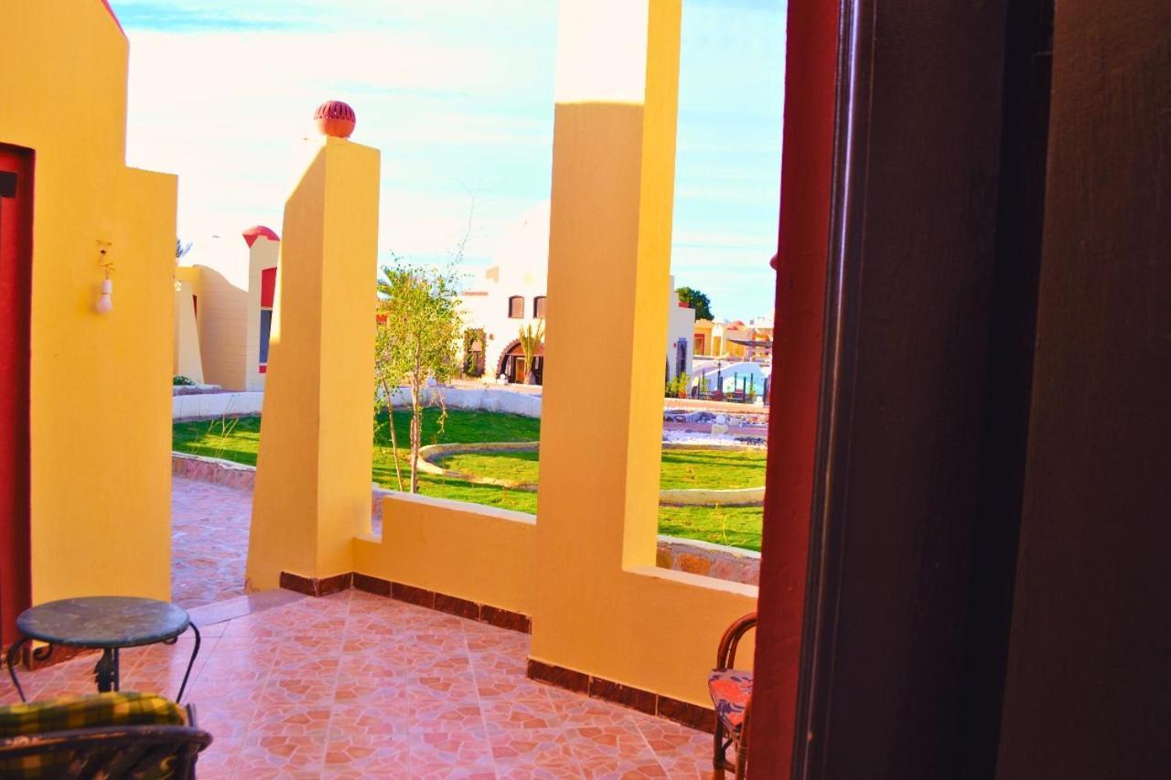 Hostmark Zabargad Beach Resort Abū Ghuşūn 外观 照片
