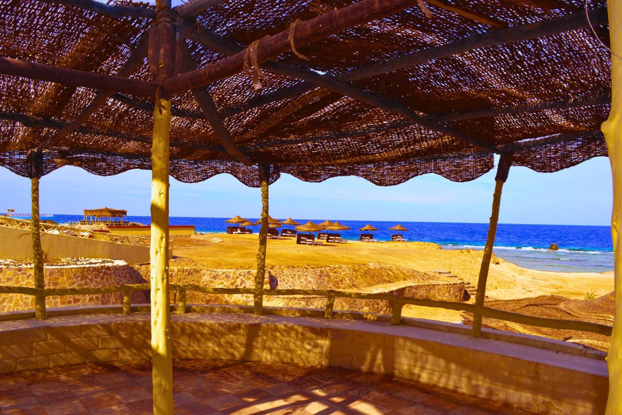 Hostmark Zabargad Beach Resort Abū Ghuşūn 外观 照片