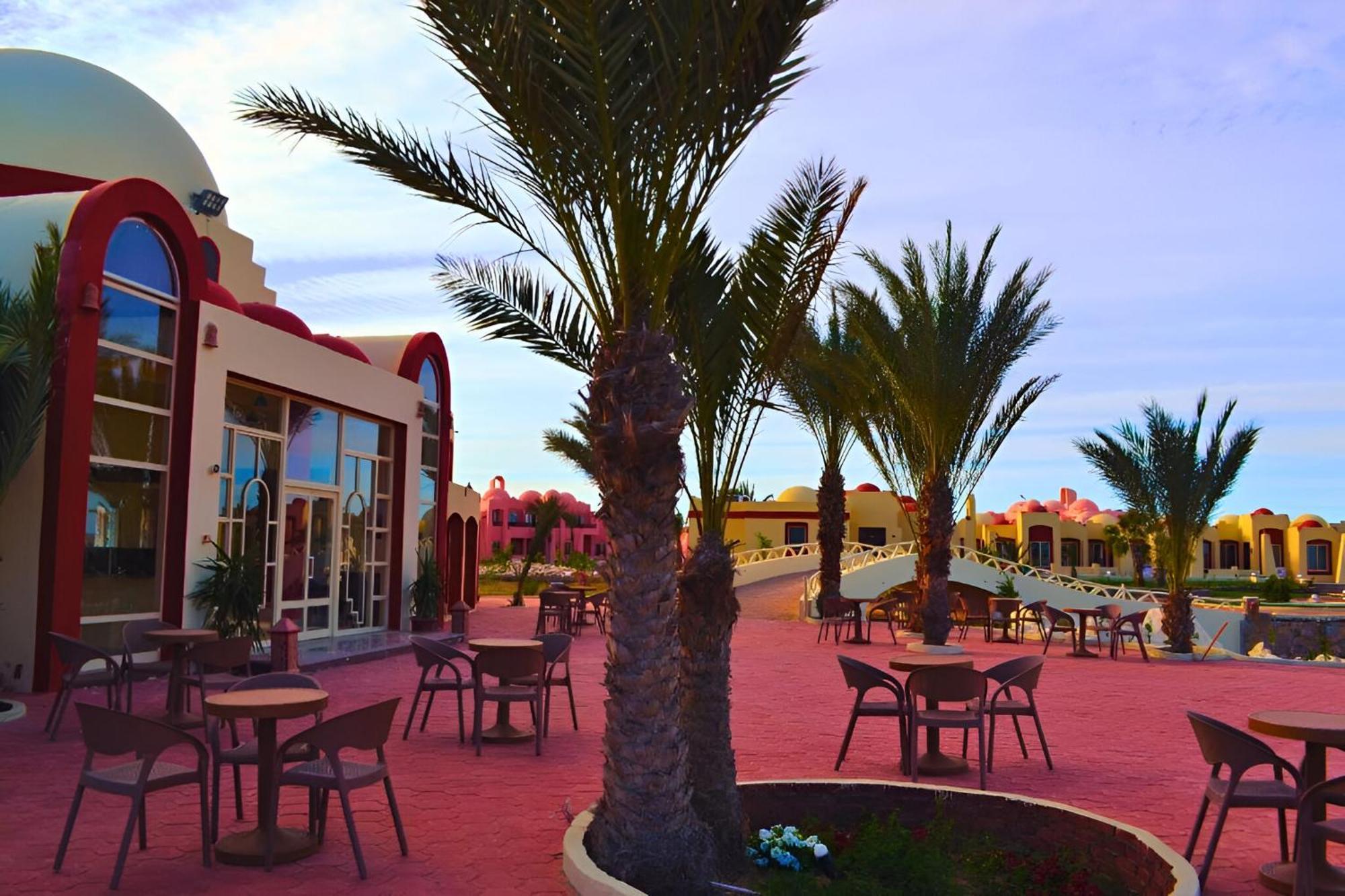 Hostmark Zabargad Beach Resort Abū Ghuşūn 外观 照片